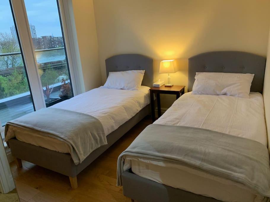 Thames View Apartment, Imperial Wharf London Eksteriør billede